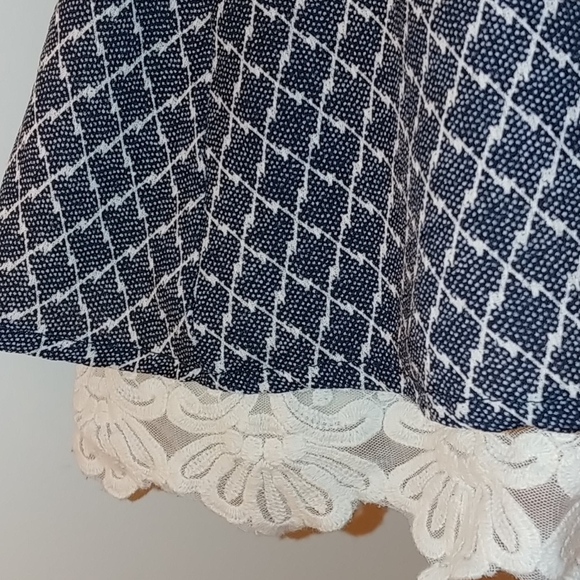 Navy Printed lined camisole - Picture 12 of 12